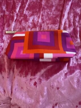 Clinique Cosmetic Bag Mini Geometric Pattern Red Pink Purple Zipper